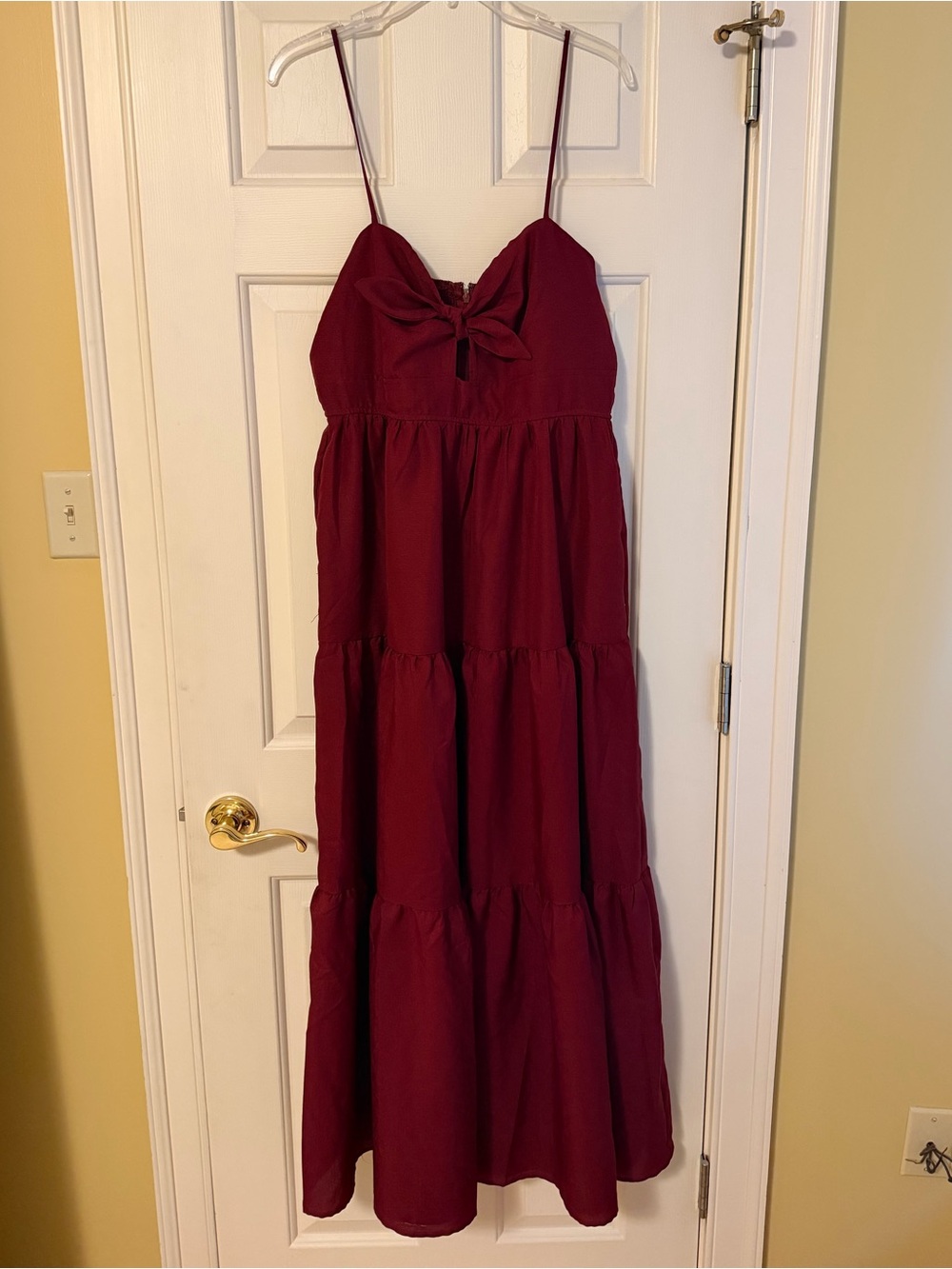 Burgundy Tiered Spaghetti-Strap Dress with Bow size XL